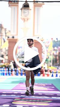BIB:  <button type="button" onclick="openModal(28371567)" class="btn btn-primary btn-sm float-right" data-toggle="modal" data-target=".modal-high-quality">
                <i class="fa fa-download"></i> Download
                </button>